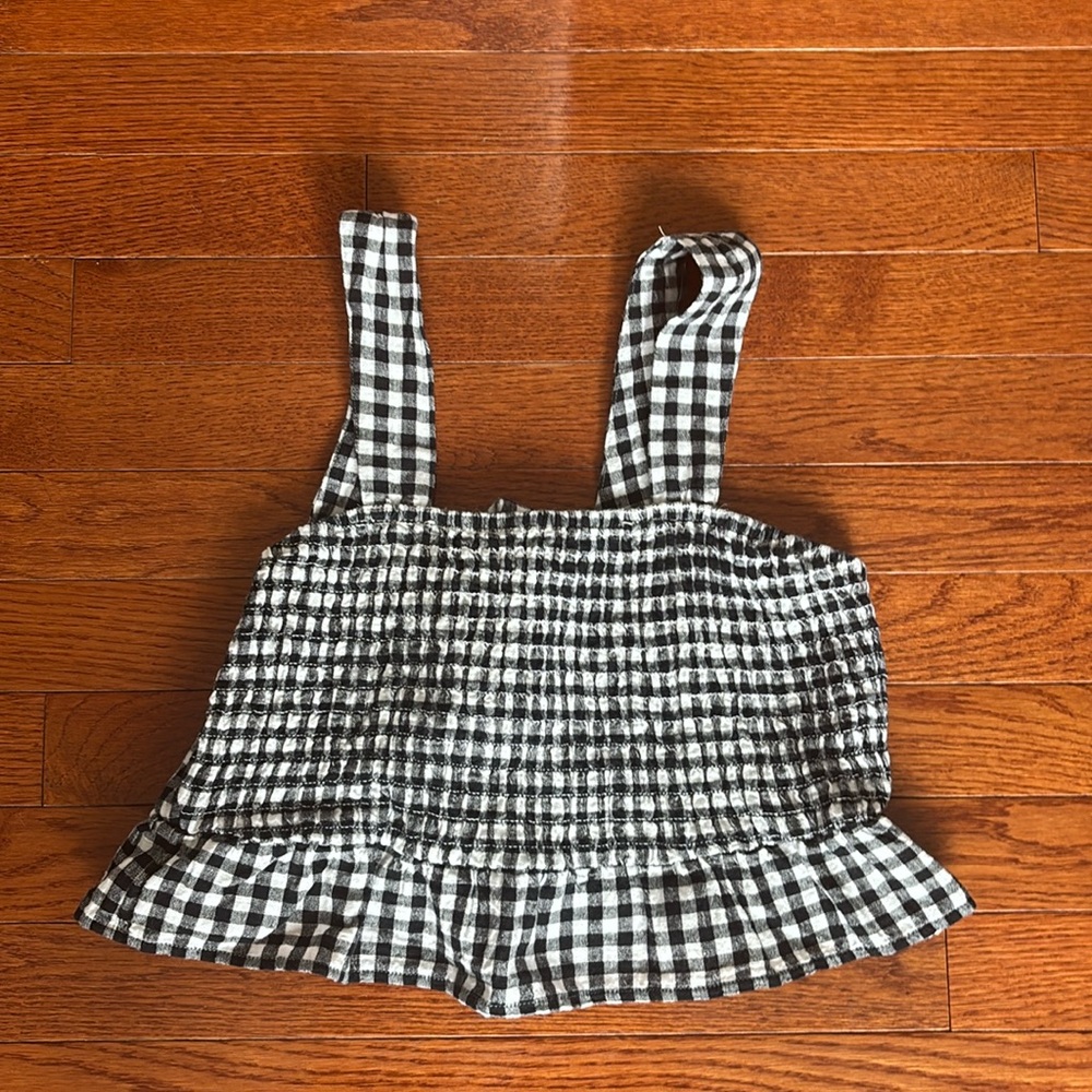Adorable Black and White Gingham Print